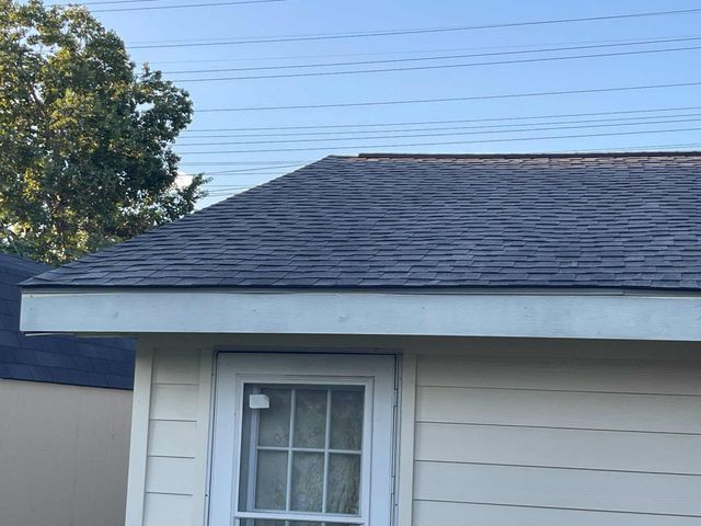 704 Teabury Avenue, Pasadena, TX 77503