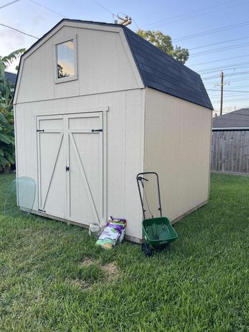 704 Teabury Avenue, Pasadena, TX 77503
