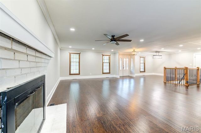 4515 Firelight Drive, Oakville, MO 63129