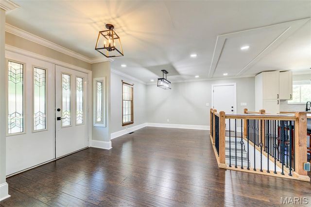 4515 Firelight Drive, Oakville, MO 63129