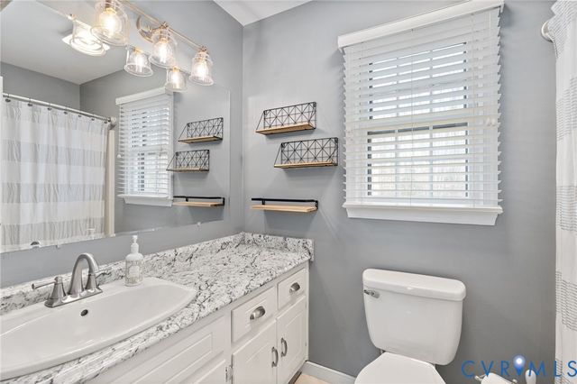 13642 Decidedly Ct, Midlothian, VA 23112