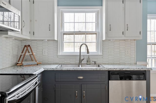 13642 Decidedly Ct, Midlothian, VA 23112