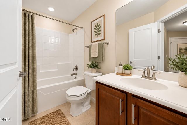 243 Chatsworth Lane, Clayton, NC 27527