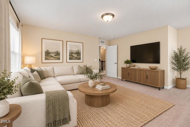 243 Chatsworth Lane, Clayton, NC 27527