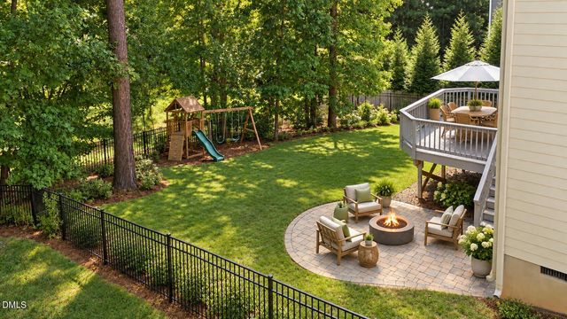 243 Chatsworth Lane, Clayton, NC 27527