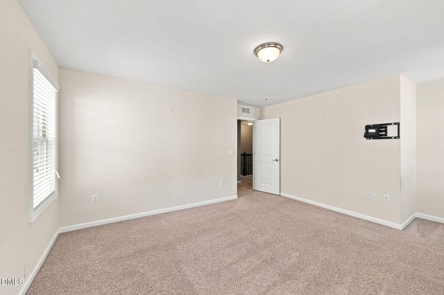 243 Chatsworth Lane, Clayton, NC 27527