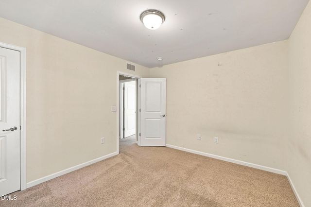 243 Chatsworth Lane, Clayton, NC 27527