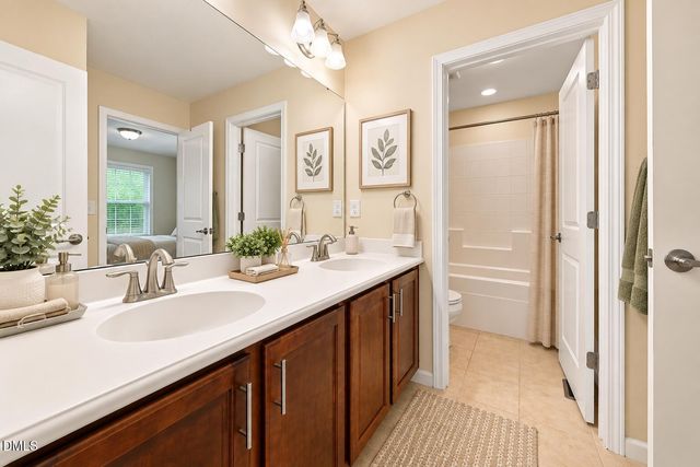 243 Chatsworth Lane, Clayton, NC 27527