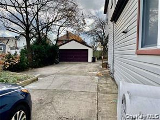 43 Columbia Avenue, Cedarhurst, NY 11516