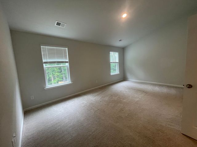 135 E Sunrise Lane, Summerville, SC 29486