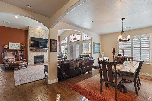 2196 E VALLEY VIEW CT, Layton, UT 84040