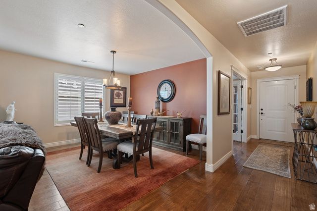 2196 E VALLEY VIEW CT, Layton, UT 84040