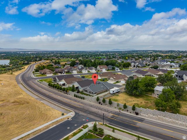 2196 E VALLEY VIEW CT, Layton, UT 84040