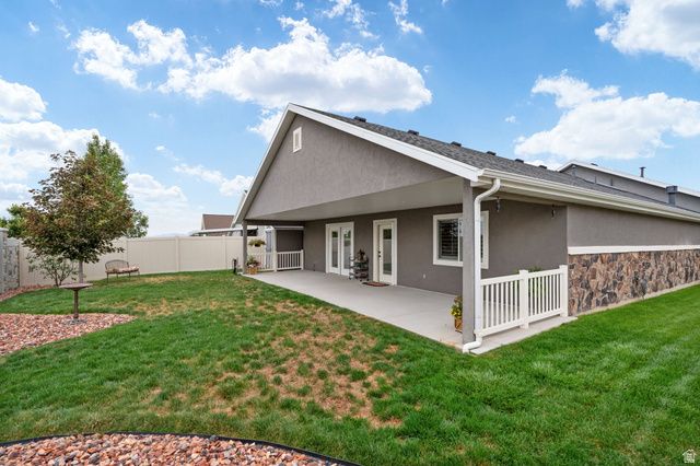 2196 E VALLEY VIEW CT, Layton, UT 84040