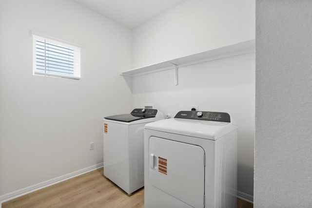 104 Boondoggle RDG -, Cedar Creek, TX 78612