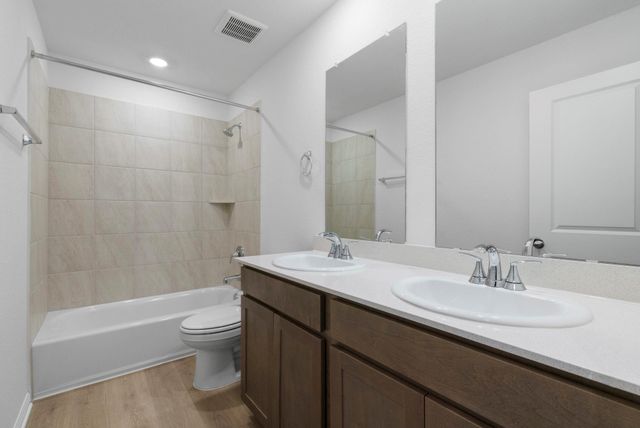 104 Boondoggle RDG -, Cedar Creek, TX 78612