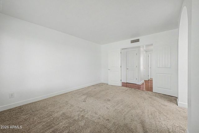 25 W SEQUOIA Drive, Phoenix, AZ 85027