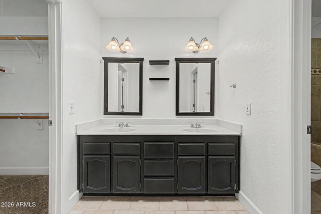 25 W SEQUOIA Drive, Phoenix, AZ 85027