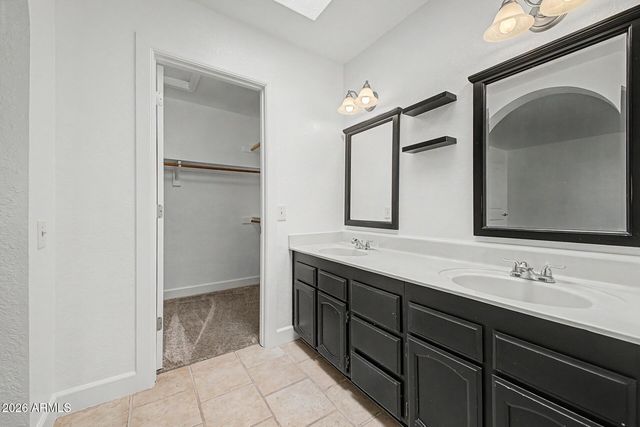 25 W SEQUOIA Drive, Phoenix, AZ 85027