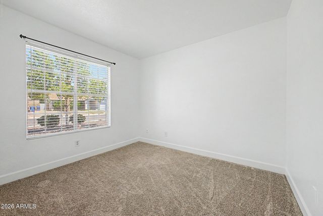 25 W SEQUOIA Drive, Phoenix, AZ 85027