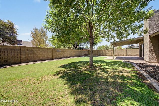 25 W SEQUOIA Drive, Phoenix, AZ 85027