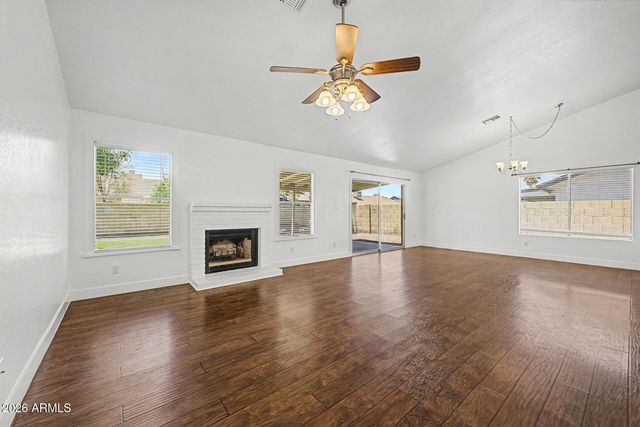25 W SEQUOIA Drive, Phoenix, AZ 85027