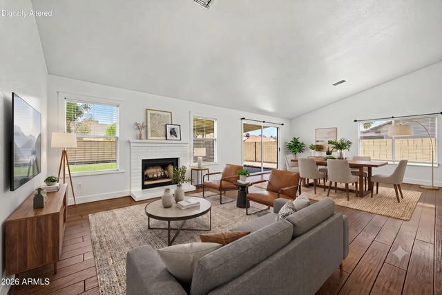 25 W SEQUOIA Drive, Phoenix, AZ 85027