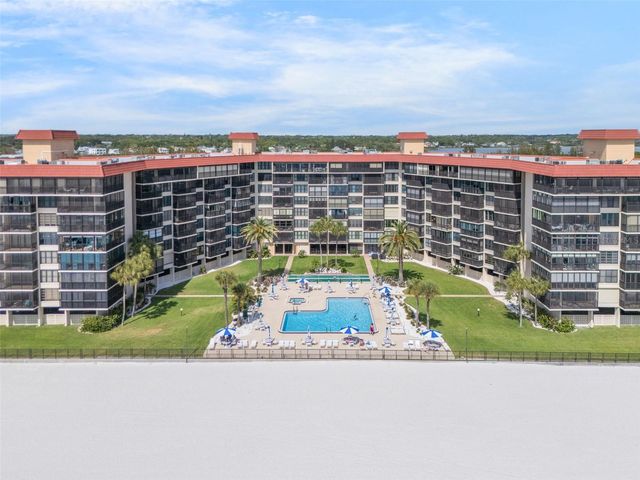 18304 GULF BOULEVARD 105, Redington Shores, FL 33708