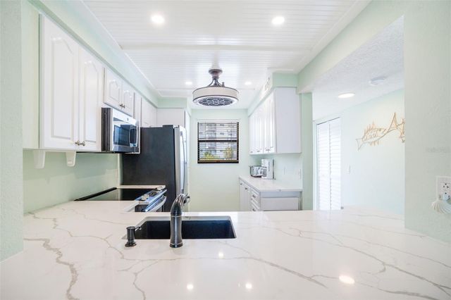 18304 GULF BOULEVARD 105, Redington Shores, FL 33708