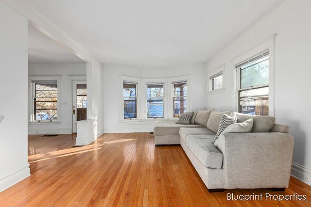 137 Auburn Avenue, Grand Rapids, MI 49506