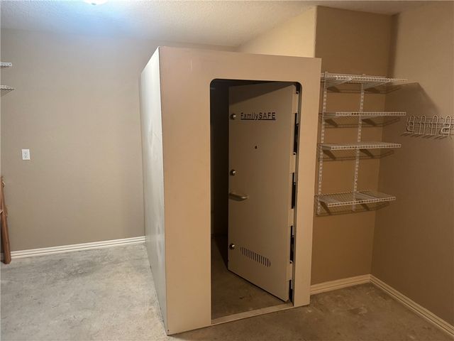 11081 Meadowsweet Drive, Prairie Grove, AR 72753