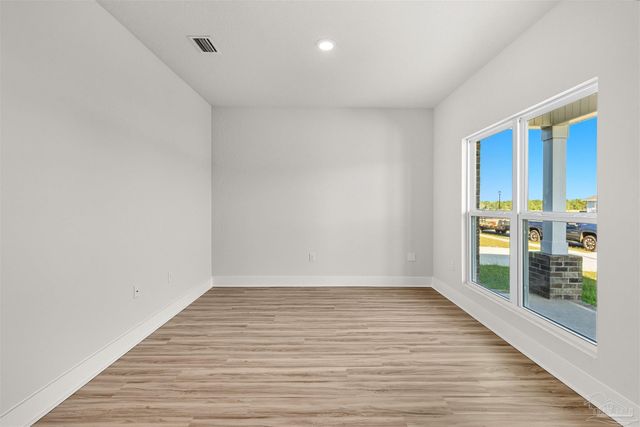 4643 Eider Rd, Pace, FL 32571