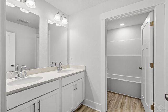 4643 Eider Rd, Pace, FL 32571