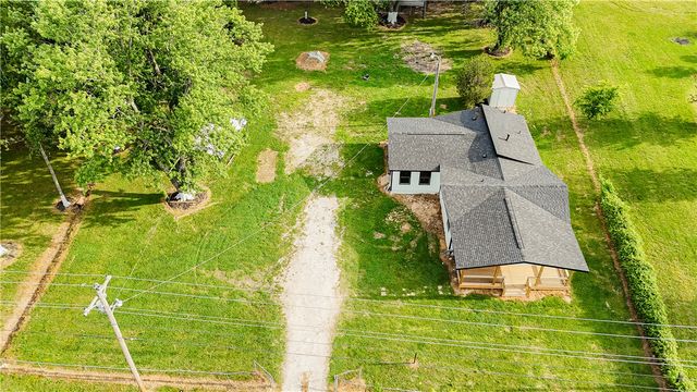 18175 Harmon Road, Fayetteville, AR 72704