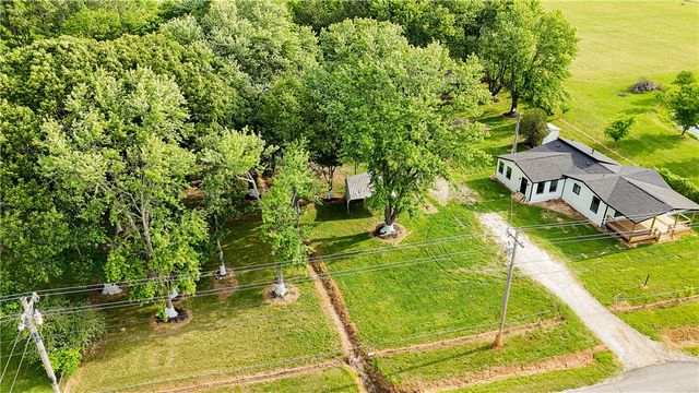 18175 Harmon Road, Fayetteville, AR 72704