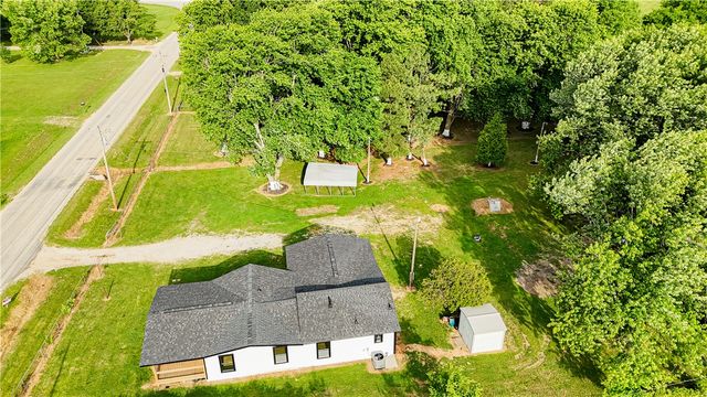 18175 Harmon Road, Fayetteville, AR 72704