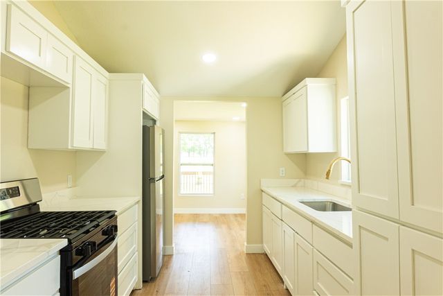 18175 Harmon Road, Fayetteville, AR 72704