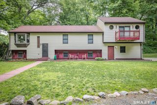 5 Gail Avenue, Montville, CT 06382