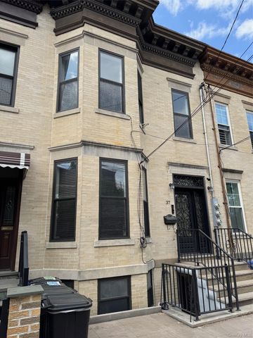 37 Apollo Street, Brooklyn, NY 11222