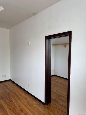 37 Apollo Street, Brooklyn, NY 11222