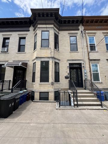 37 Apollo Street, Brooklyn, NY 11222