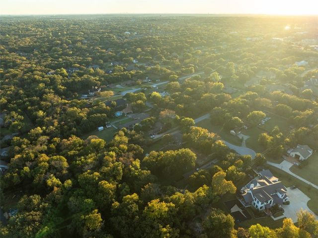 1633 Mockingbird Lane, Southlake, TX 76092