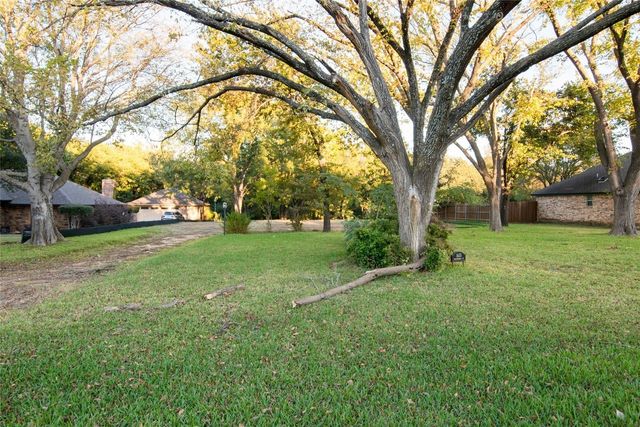 1633 Mockingbird Lane, Southlake, TX 76092