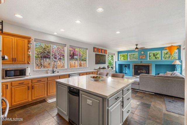 1824 Amberwood Drive, Carson City, NV 89703