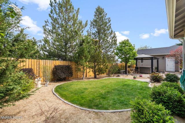 1824 Amberwood Drive, Carson City, NV 89703