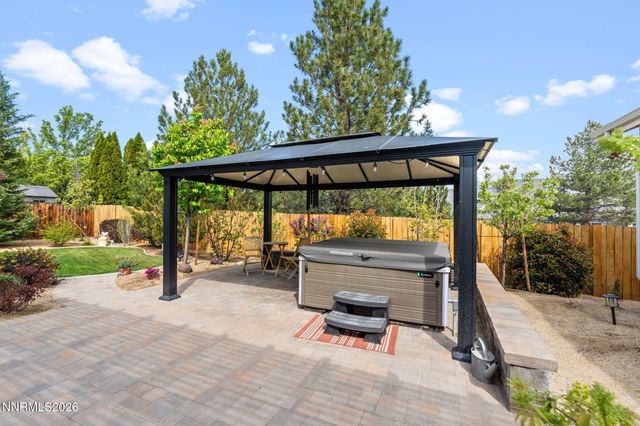 1824 Amberwood Drive, Carson City, NV 89703