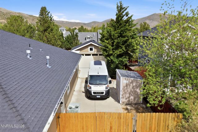 1824 Amberwood Drive, Carson City, NV 89703
