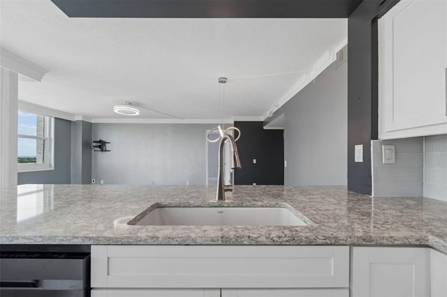 6265 SUN BOULEVARD 1004, St Petersburg, FL 33715