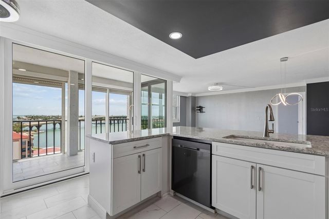 6265 SUN BOULEVARD 1004, St Petersburg, FL 33715