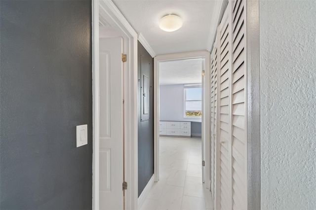 6265 SUN BOULEVARD 1004, St Petersburg, FL 33715